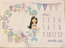 Cargar imagen en el visor de la galería, Manta cumple mes