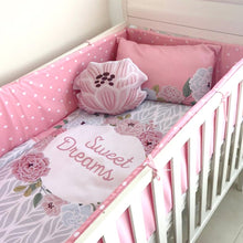 Cargar imagen en el visor de la galería, Juego de cuna con protector de baradal plano