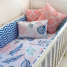 Cargar imagen en el visor de la galería, Juego de cuna con protector de baradal plano