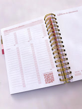 Cargar imagen en el visor de la galería, Agenda 2026 personalizada "SEMILLAS"