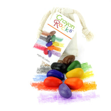 Cargar imagen en el visor de la galería, 8 crayones de soya y pigmentos naturales, con la forma perfecta para enseñar a tomar el lápiz rojo, negro, azul
